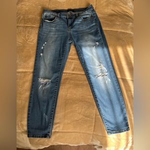 Distressed Relaxed-Fit Jeans